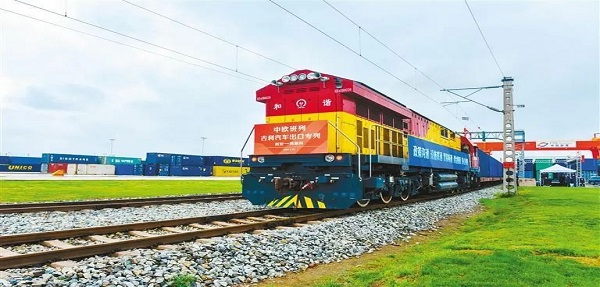 中歐班列，吉利汽車出口專列，吉利汽車